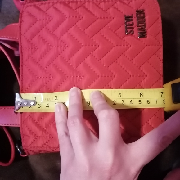 NWOT Quilted Polyester and vegan leather small Steve Madden purse - Picture 11 of 16